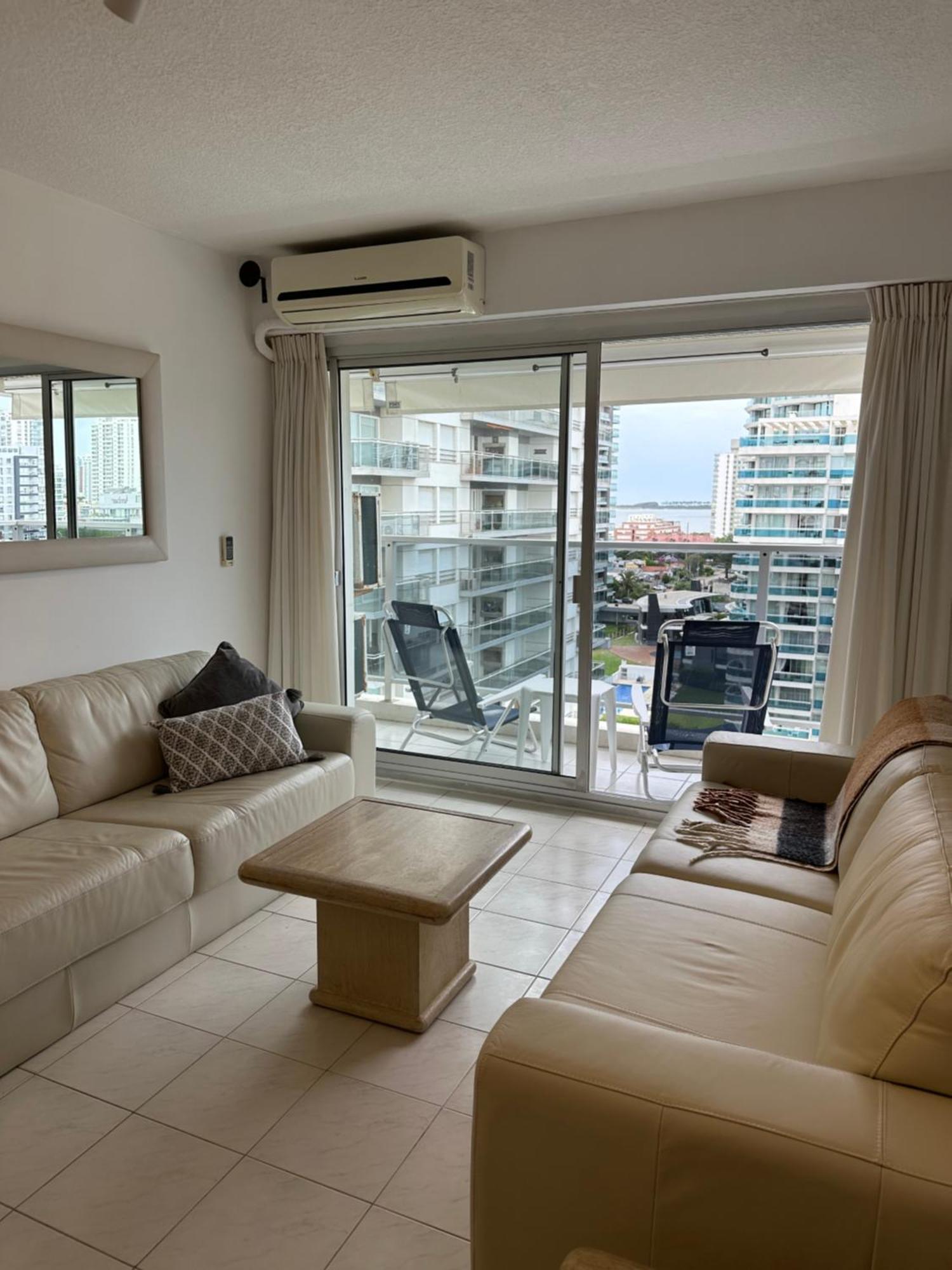 Hermoso Apartamento, Torre De Categoria Long Beach, En La Mejor Ubicacion De Punta Del Este Kültér fotó