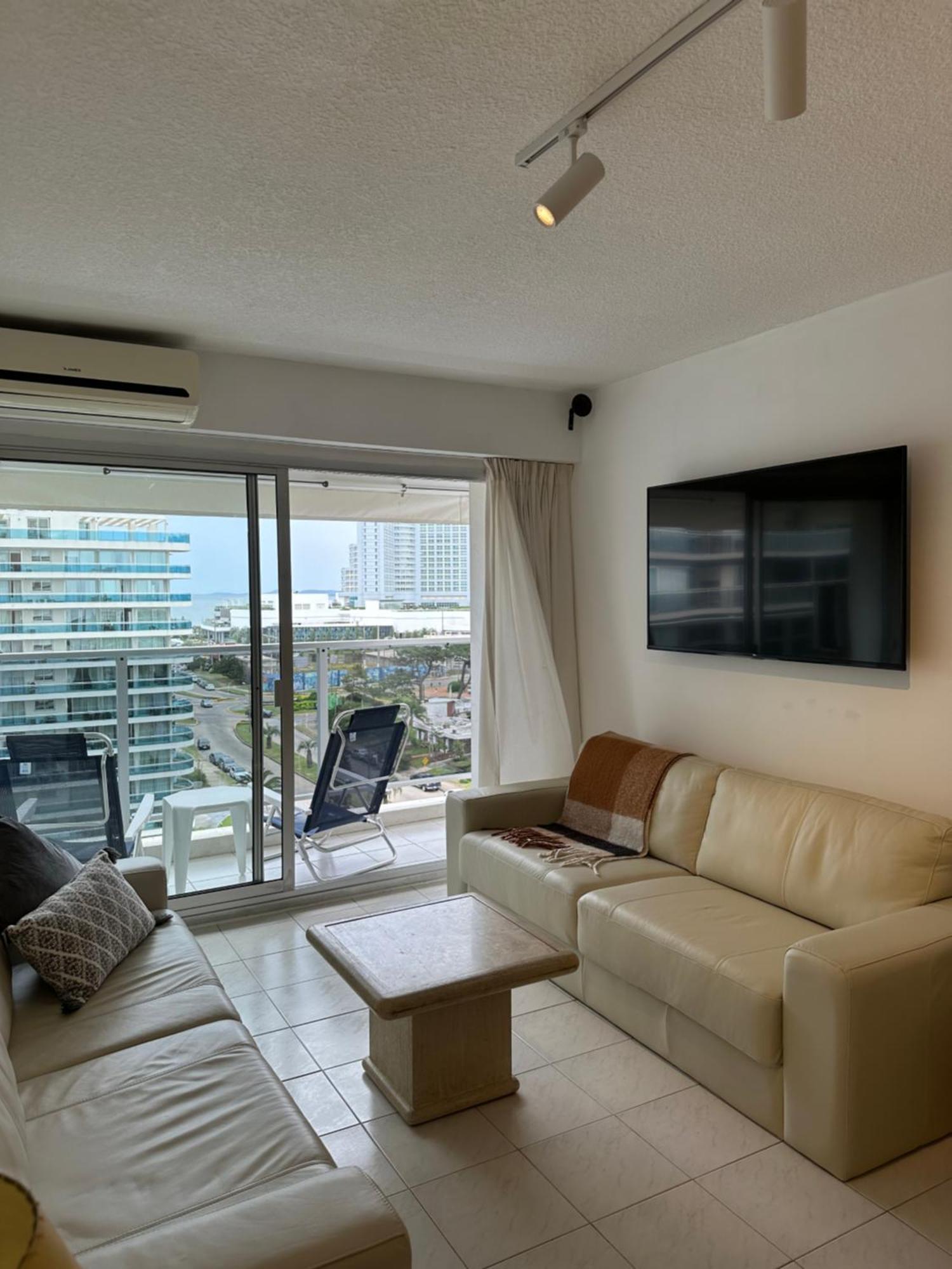 Hermoso Apartamento, Torre De Categoria Long Beach, En La Mejor Ubicacion De Punta Del Este Kültér fotó