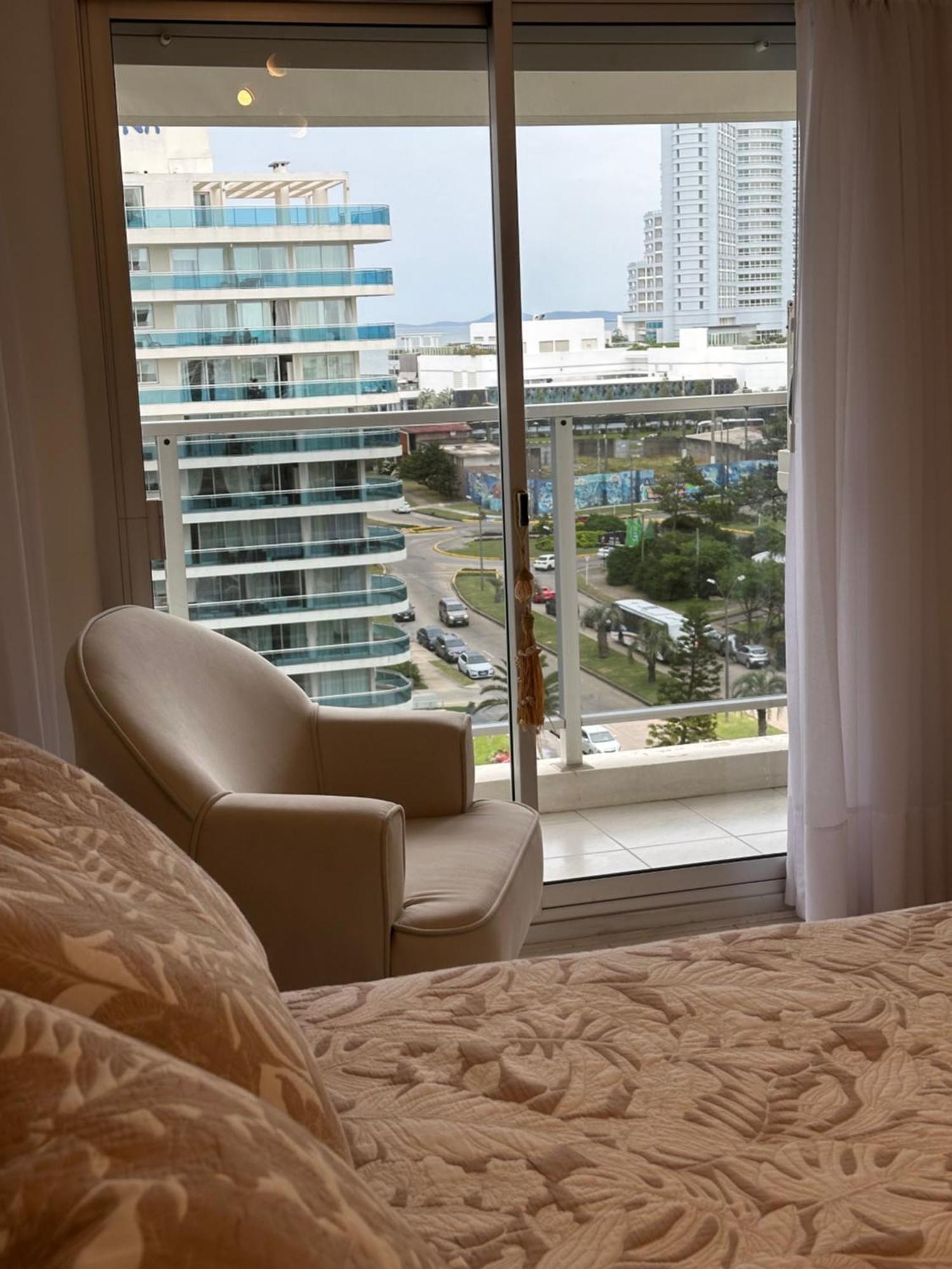 Hermoso Apartamento, Torre De Categoria Long Beach, En La Mejor Ubicacion De Punta Del Este Kültér fotó